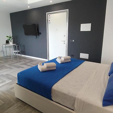 Hotel Stanza Idromassaggio Quartu SantʼElena Esterno foto