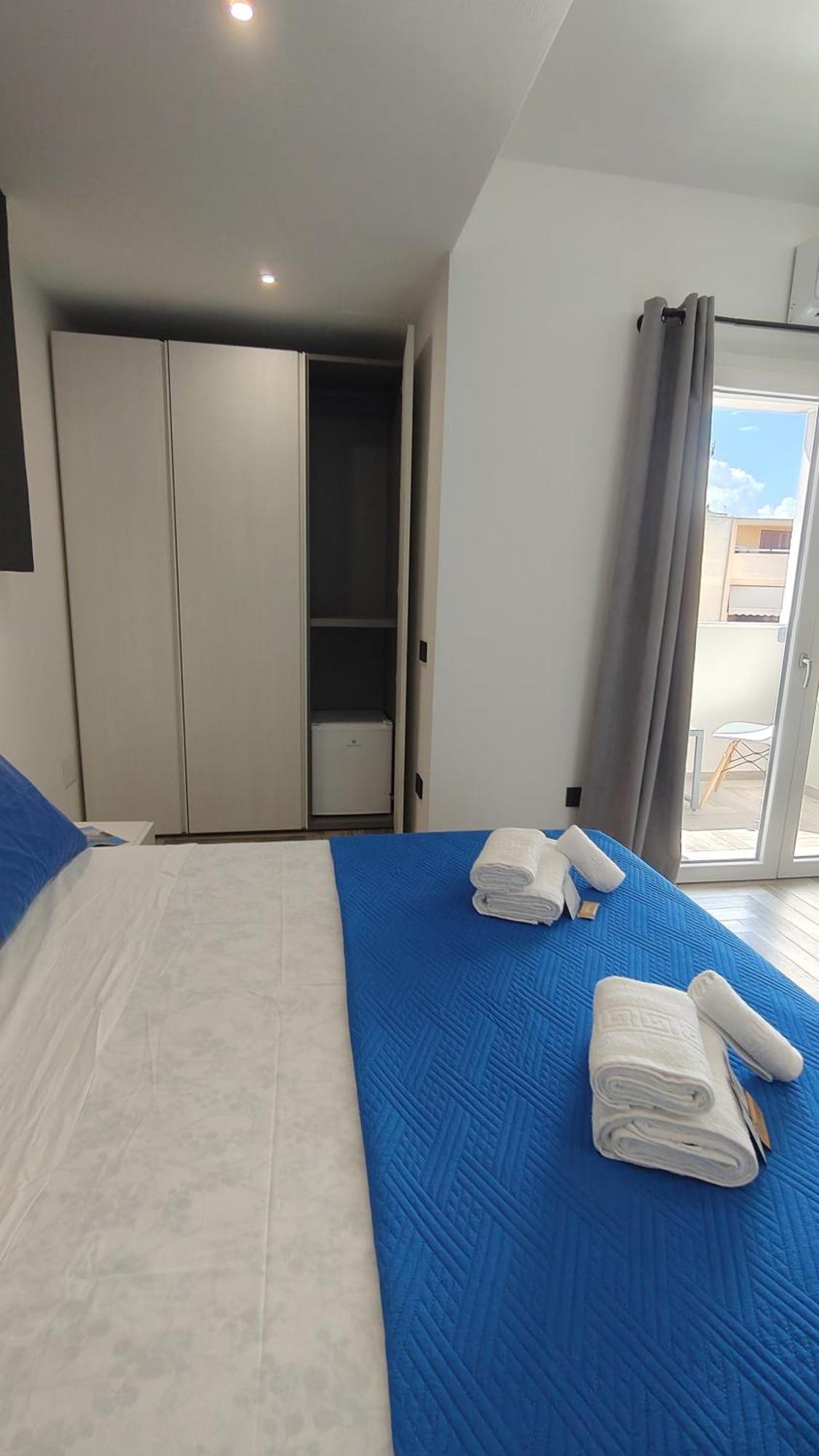 Hotel Stanza Idromassaggio Quartu SantʼElena Esterno foto
